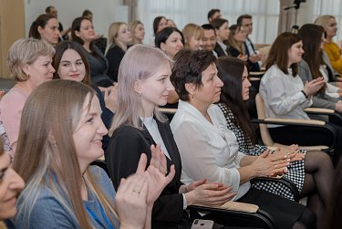 Диалог помогает в работе
